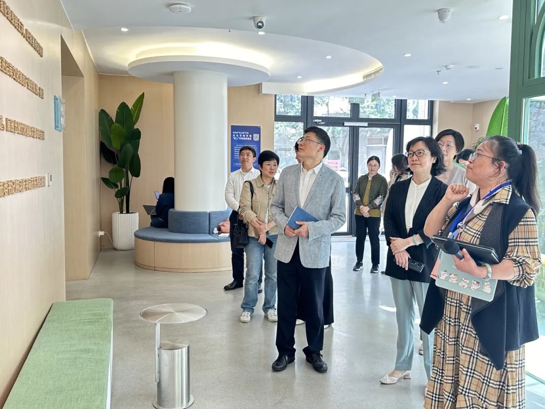 0508_085549_129.jpg 0508_085549_129.jpg