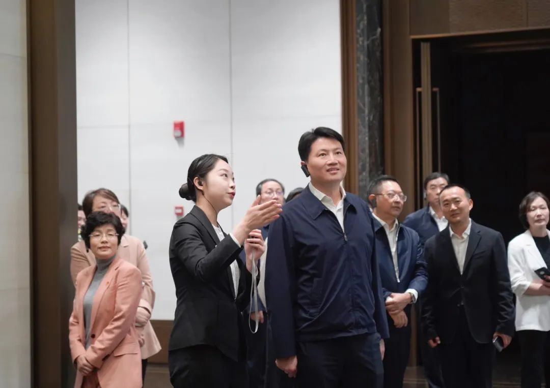 0509_083117_982.jpg 0509_083117_982.jpg