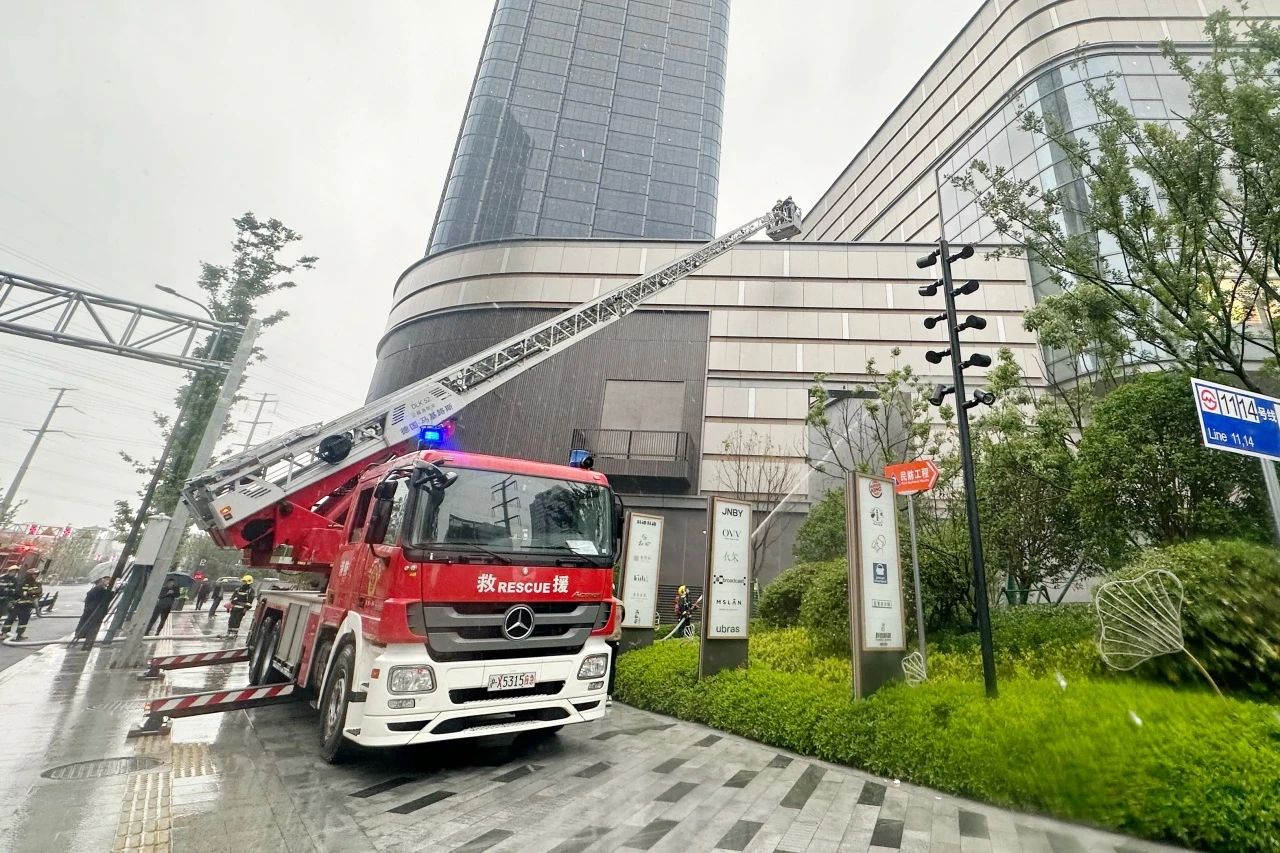 0513_083156_791.jpg 0513_083156_791.jpg