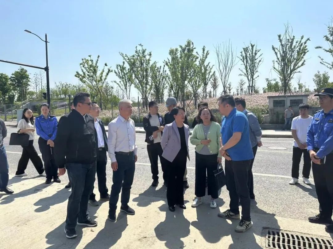 0514_082443_320.jpg 0514_082443_320.jpg