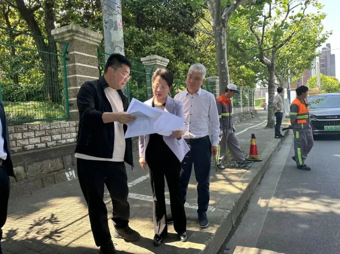 0514_082515_201.jpg 0514_082515_201.jpg