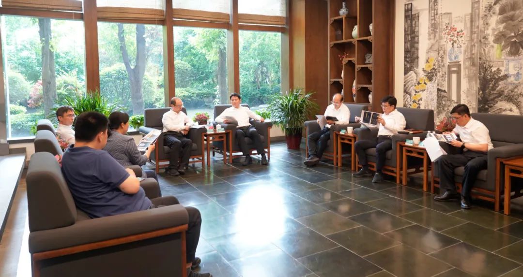 0708_081241_783.jpg 0708_081241_783.jpg