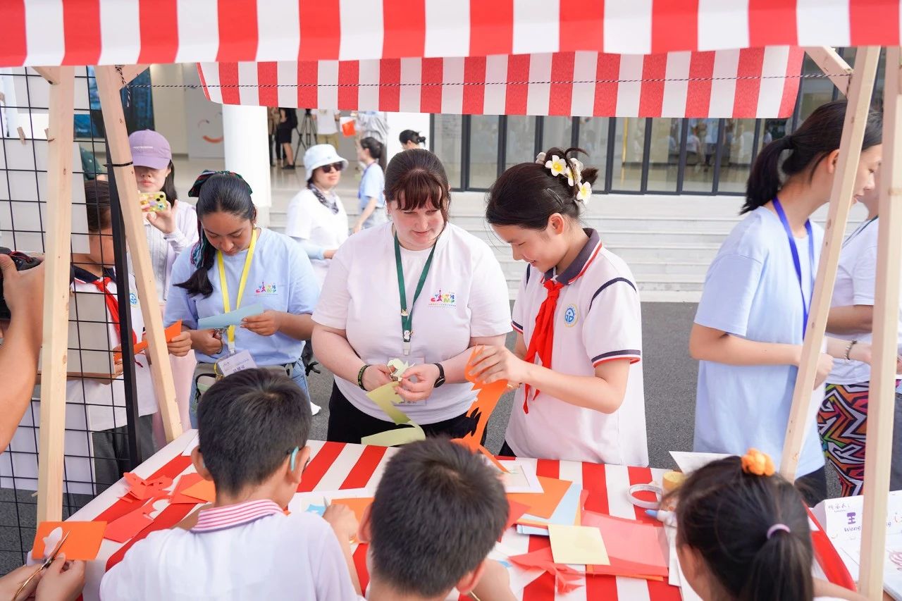 0709_153940_881.jpg 0709_153940_881.jpg