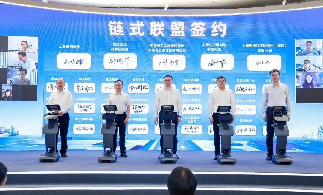 0719_074613_195.jpg 0719_074613_195.jpg