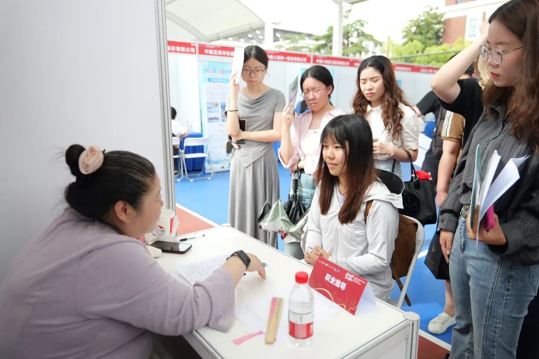 bc32862594adad014004e9b42d469aed.jpg