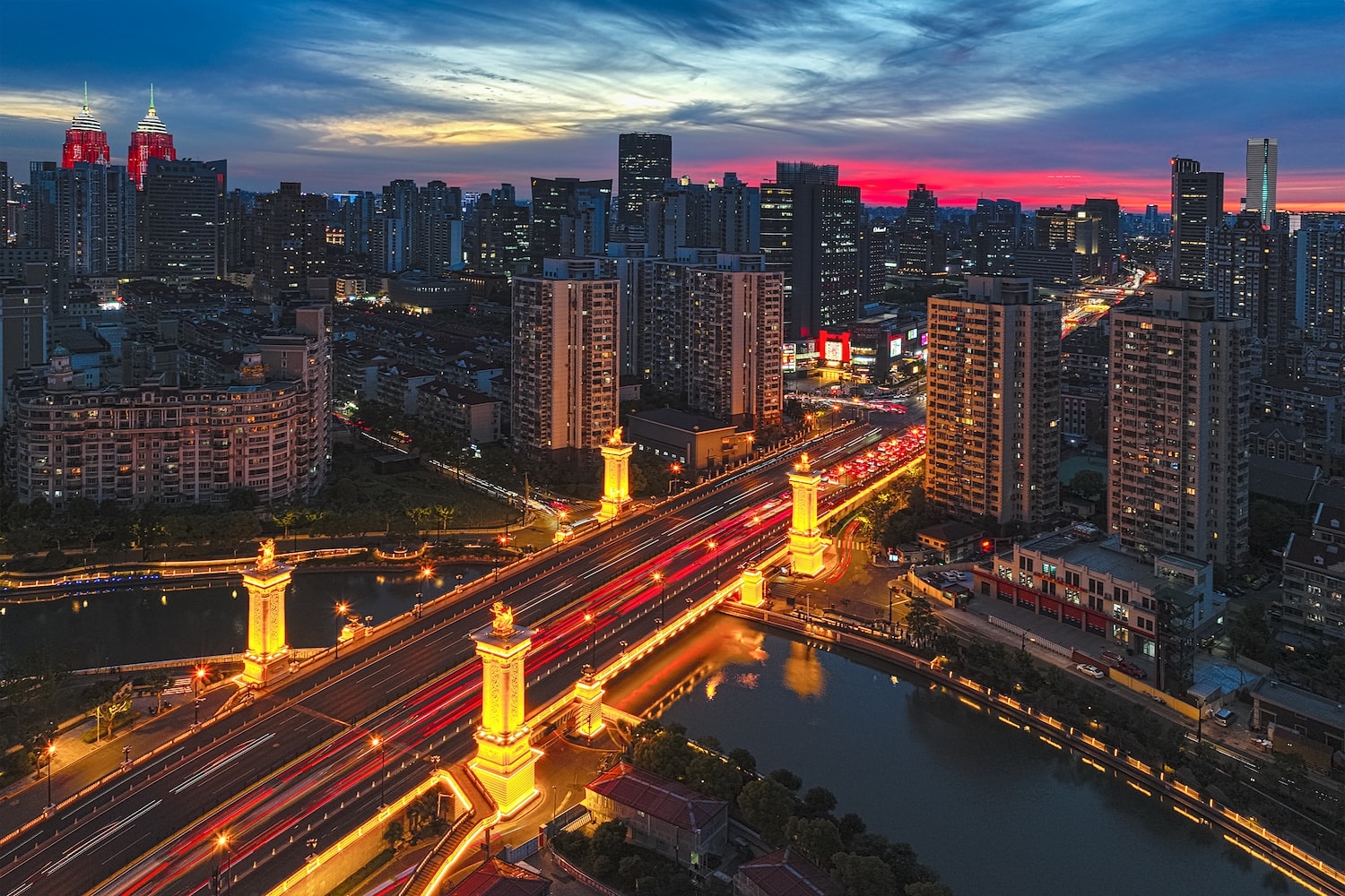 武宁路桥之夜.jpg