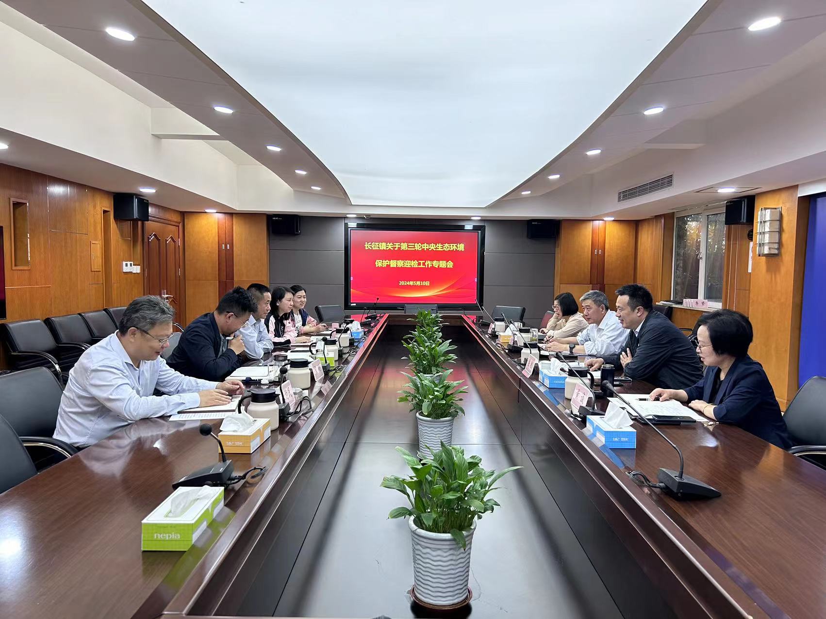 0513_103316_255.jpg 0513_103316_255.jpg