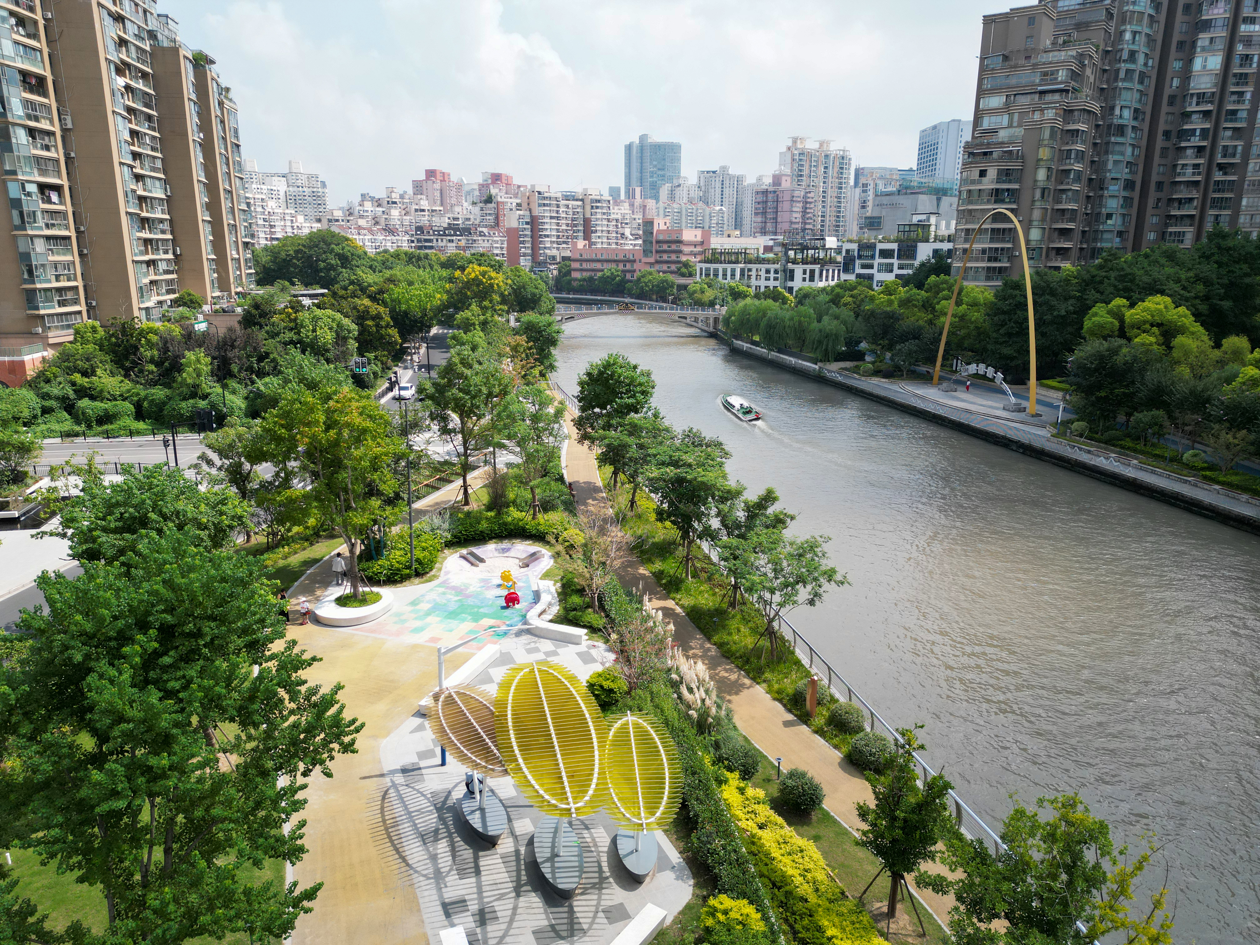 0606_082743_486.jpg 0606_082743_486.jpg