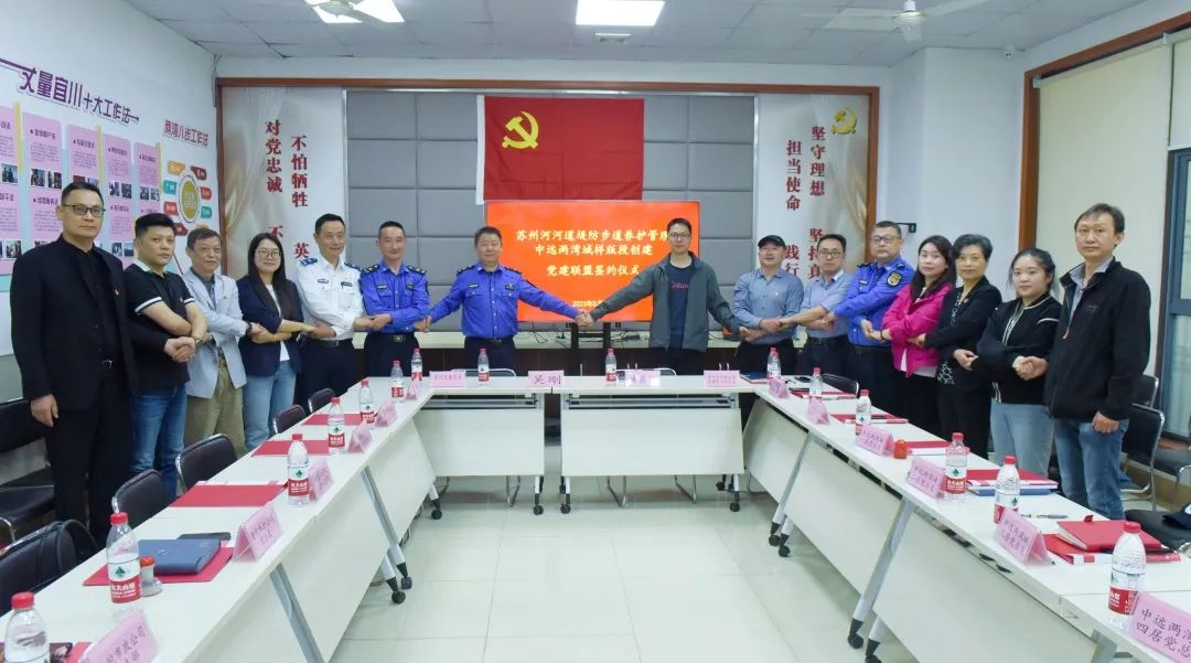 0511_141558_116.jpg 11.jpg