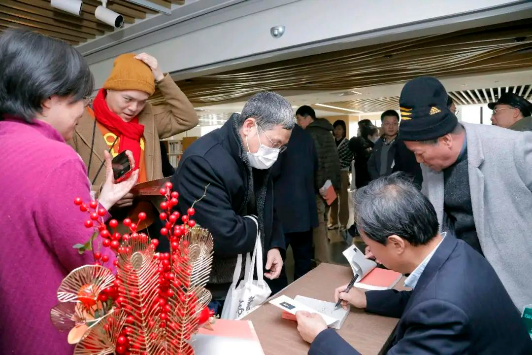 0125_170818_933.jpg 3.jpg