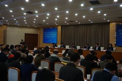 走进政府会议，留下“我的”心声