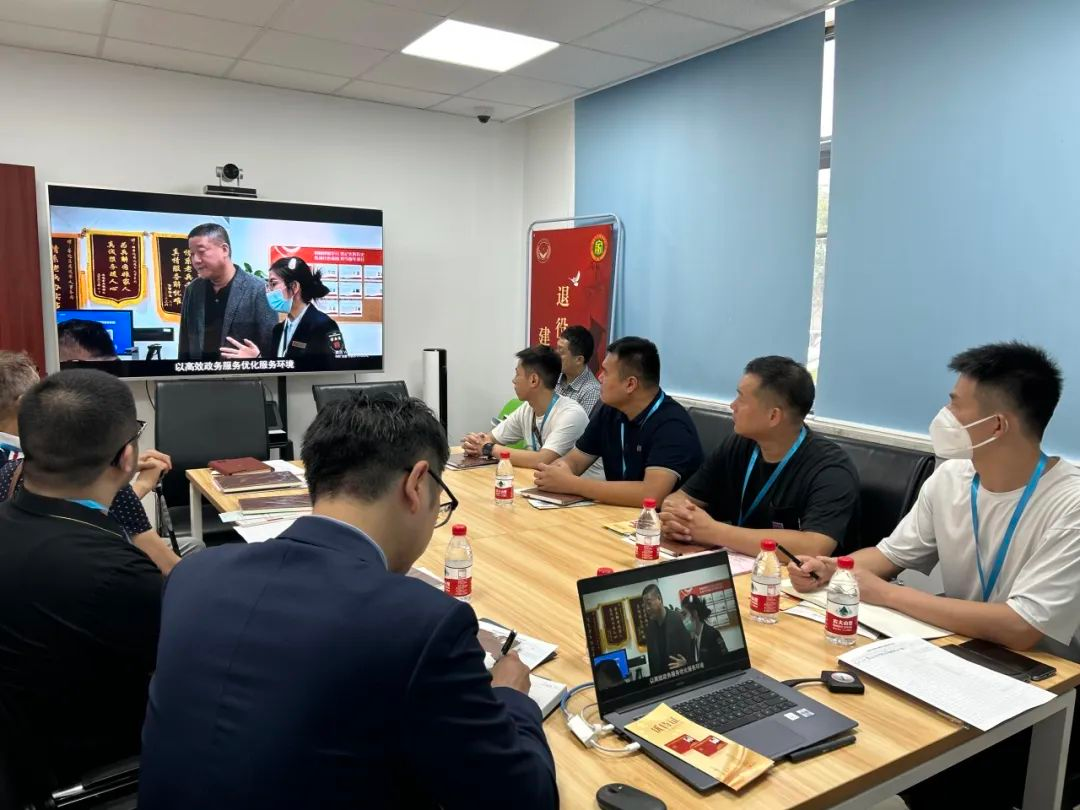 0908_131756_610.jpg 6.jpg