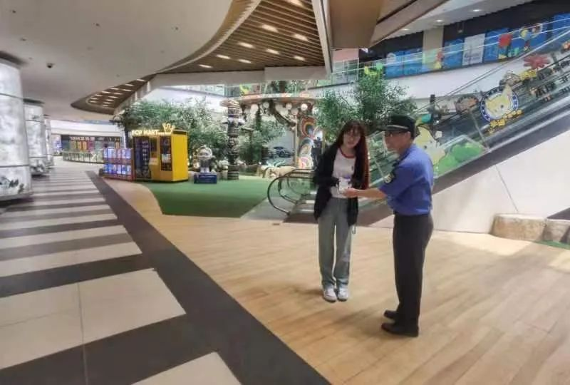 0809_094148_192.jpg 4.jpg