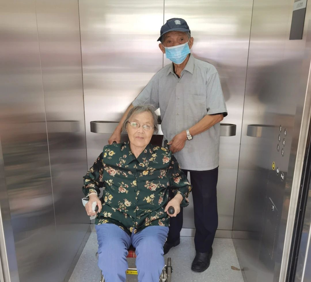 0605_100309_905.jpg 0 (6).jpg