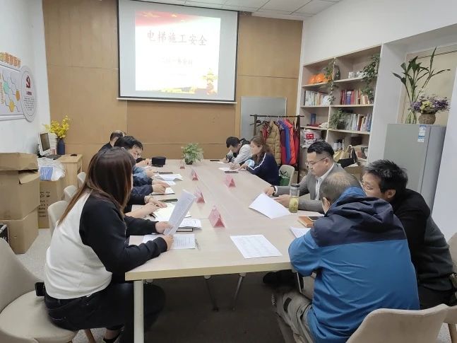 0605_100814_785.jpg 0 (2).jpg