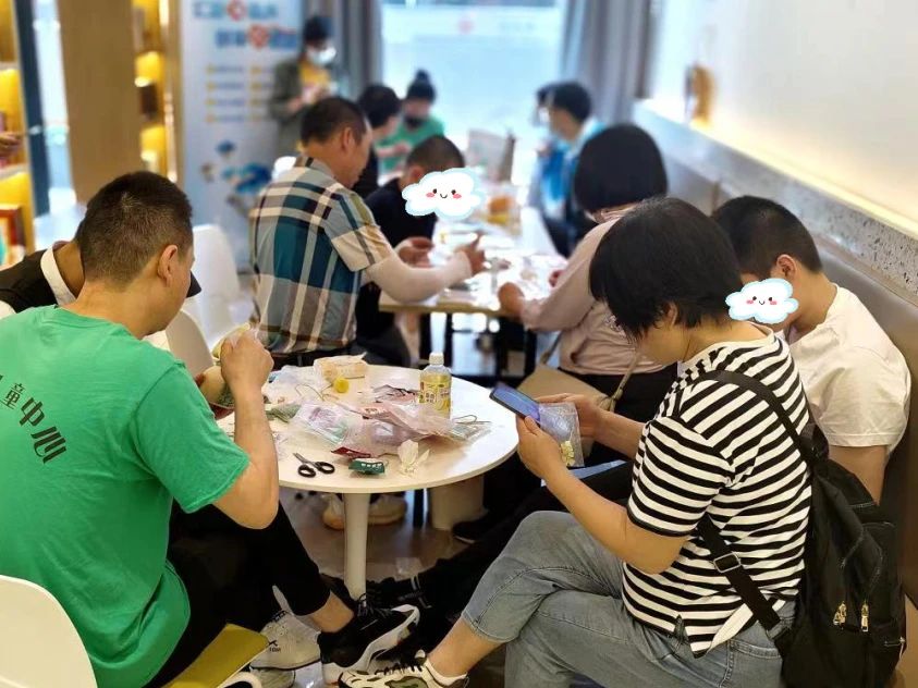 0609_155627_656.jpg 0 (2).jpg