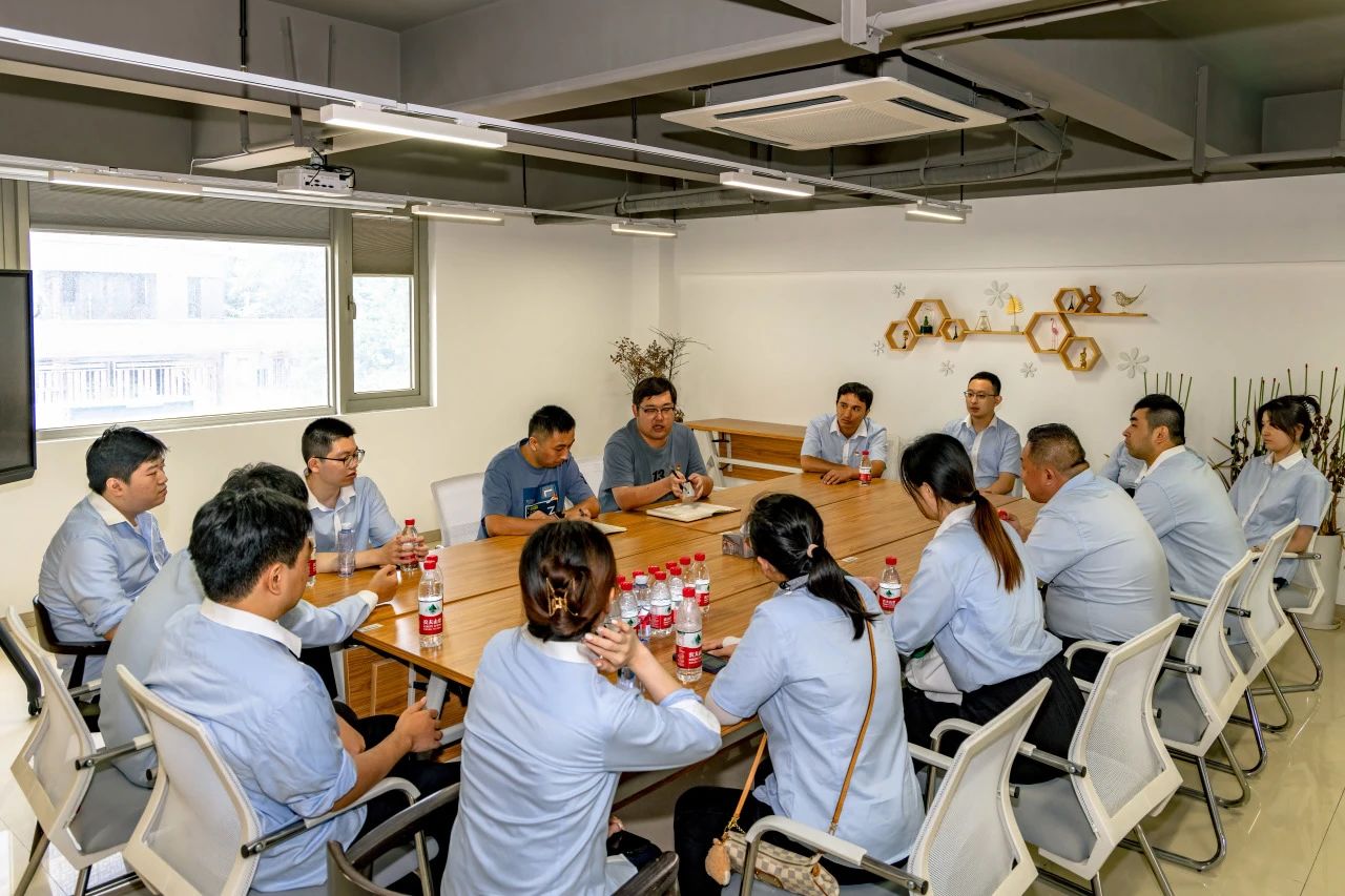 0809_100239_594.jpg 0 (8).jpg