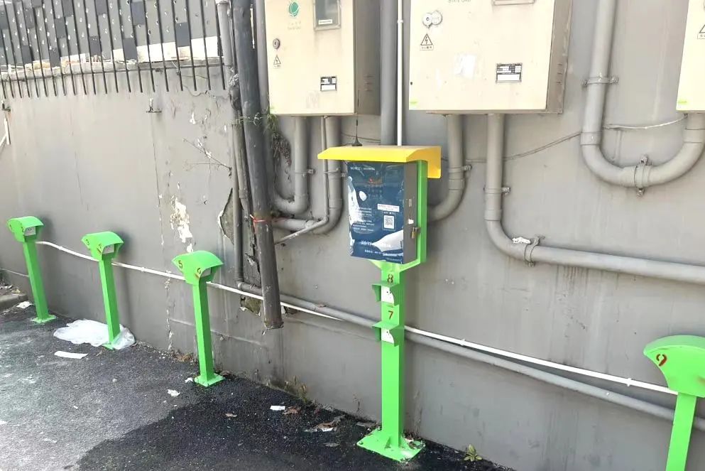 0824_095841_633.jpg 0.jpg