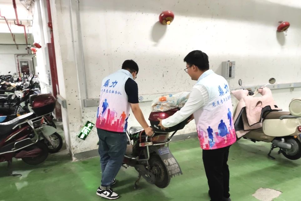 1123_150432_547.jpg 0 (1).jpg