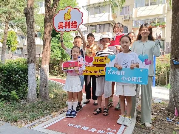 0825_091907_562.jpg 640 (3).jpg