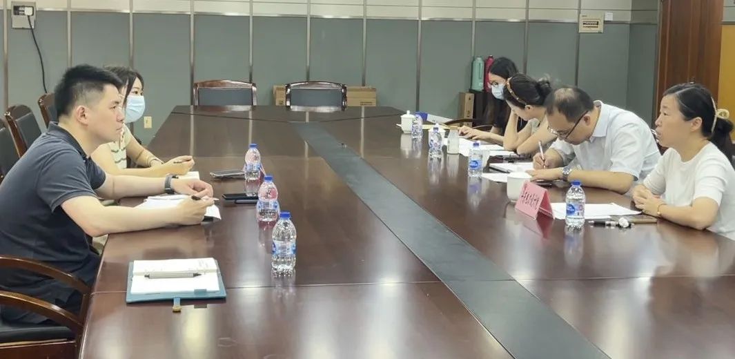 0816_112530_503.jpg 0816_112530_503.jpg