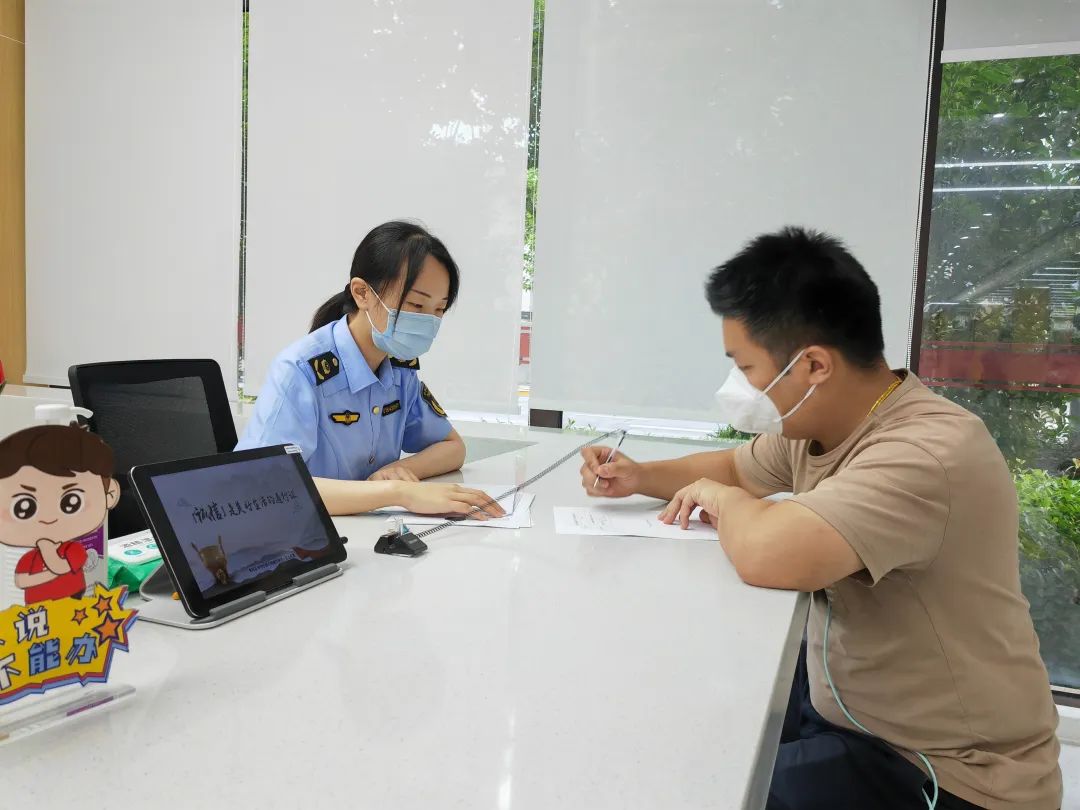 0817_144210_903.jpg 0817_144210_903.jpg