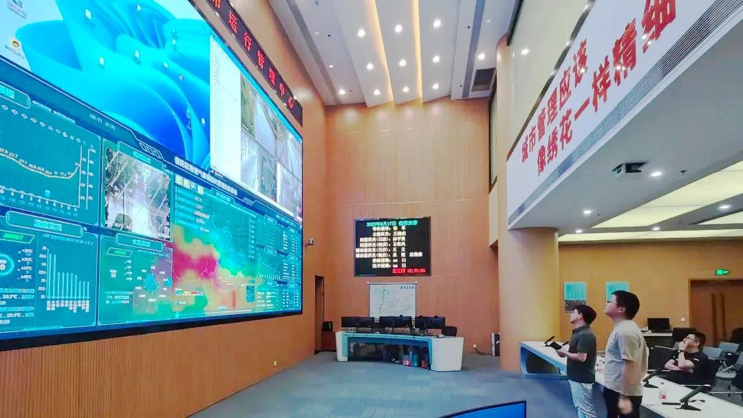 0822_132141_571.jpg 0822_132141_571.jpg