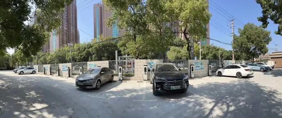 1113_094944_463.jpg 1113_094944_463.jpg