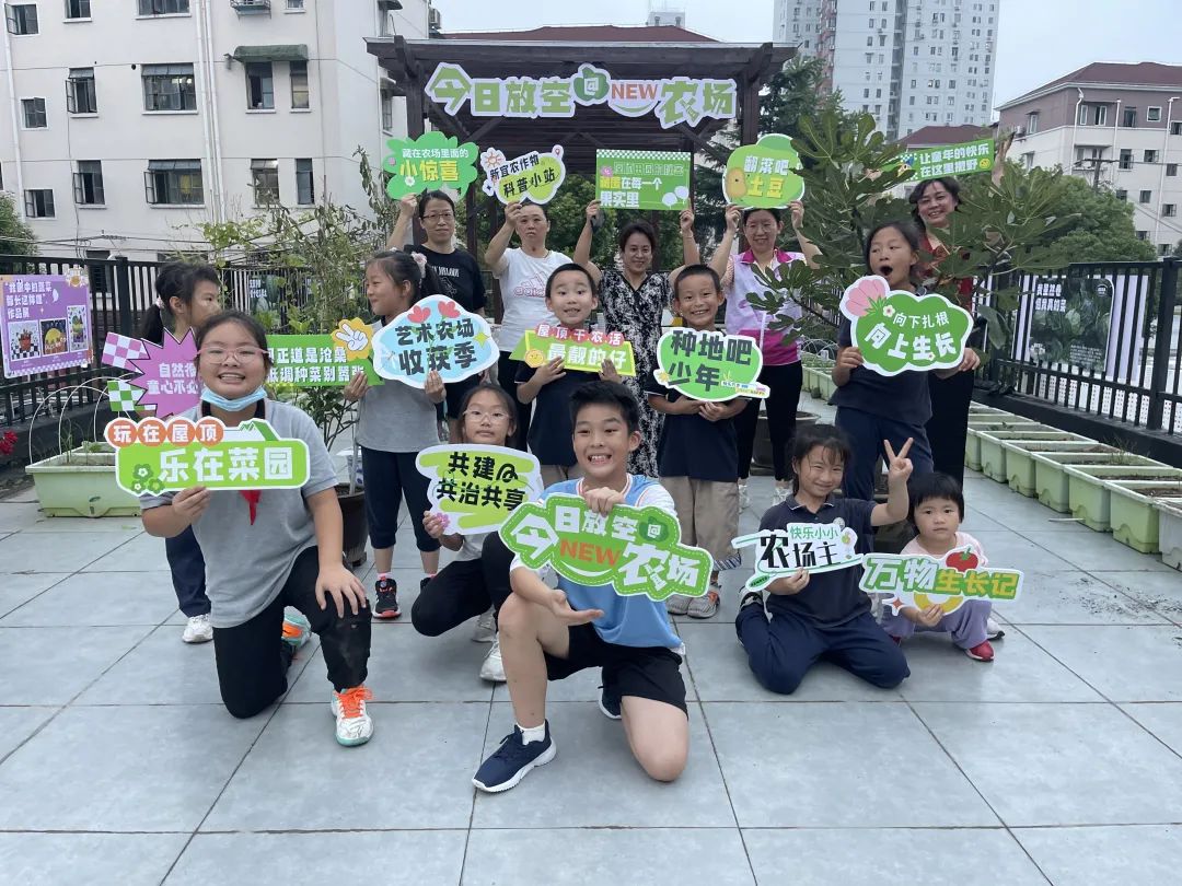 1116_140146_902.jpg 1116_140146_902.jpg