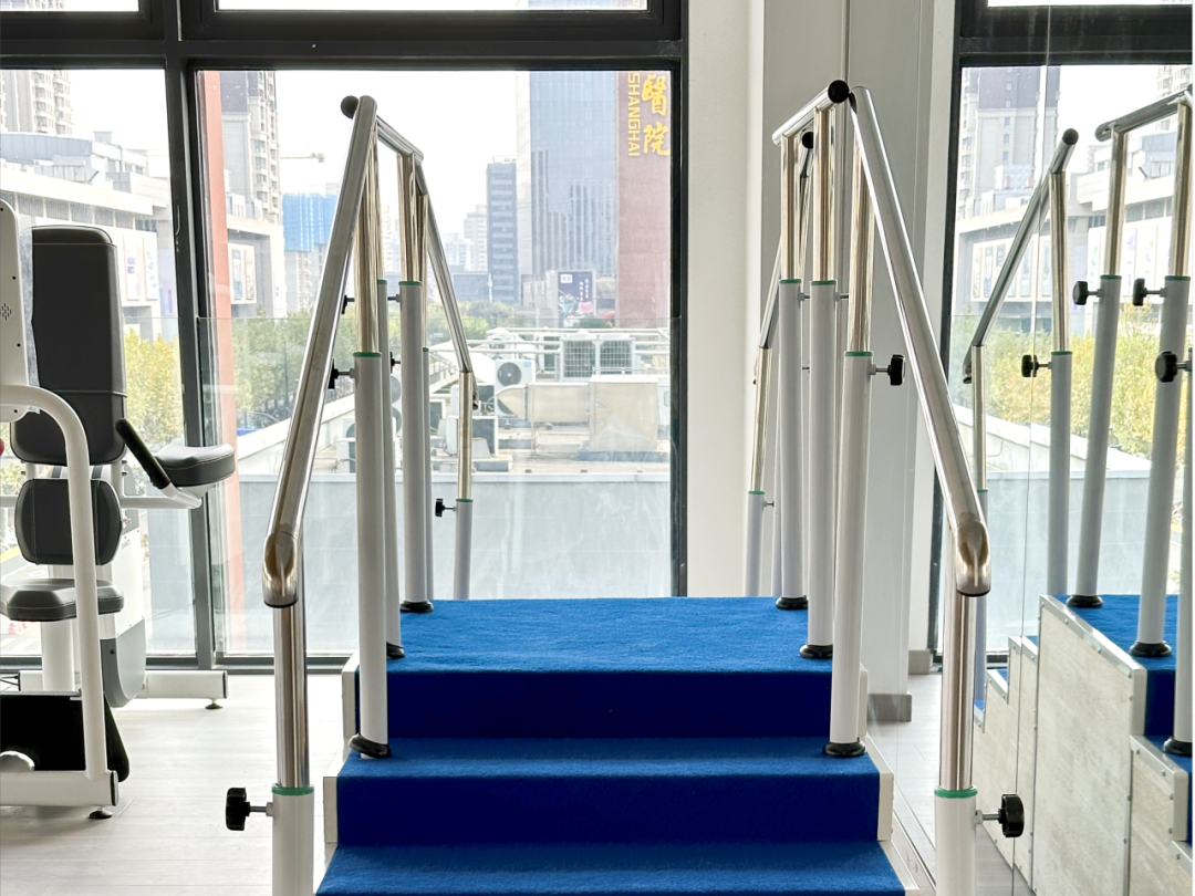 1121_084630_350.png 1121_084630_350.png