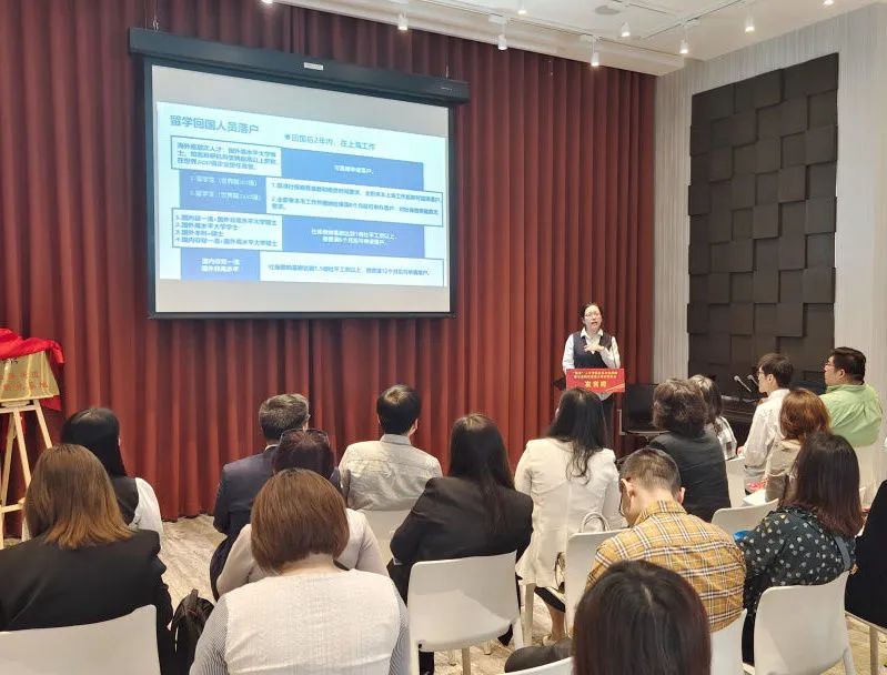 1207_152257_468.jpg 1207_152257_468.jpg