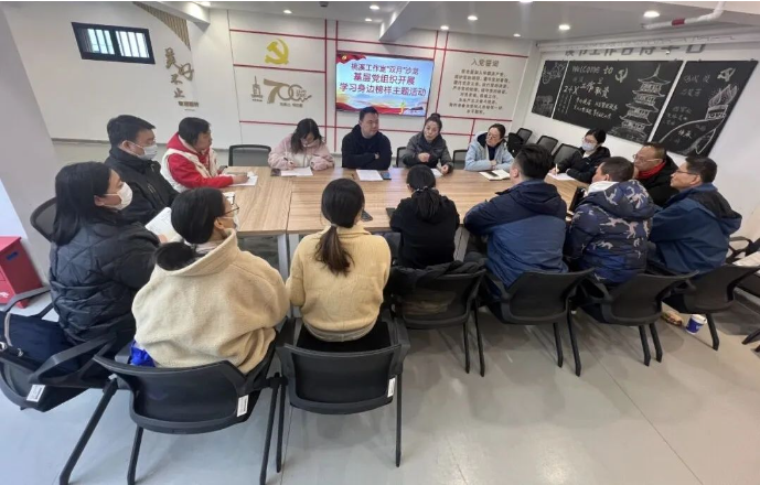 1211_102156_858.png 1211_102156_858.png