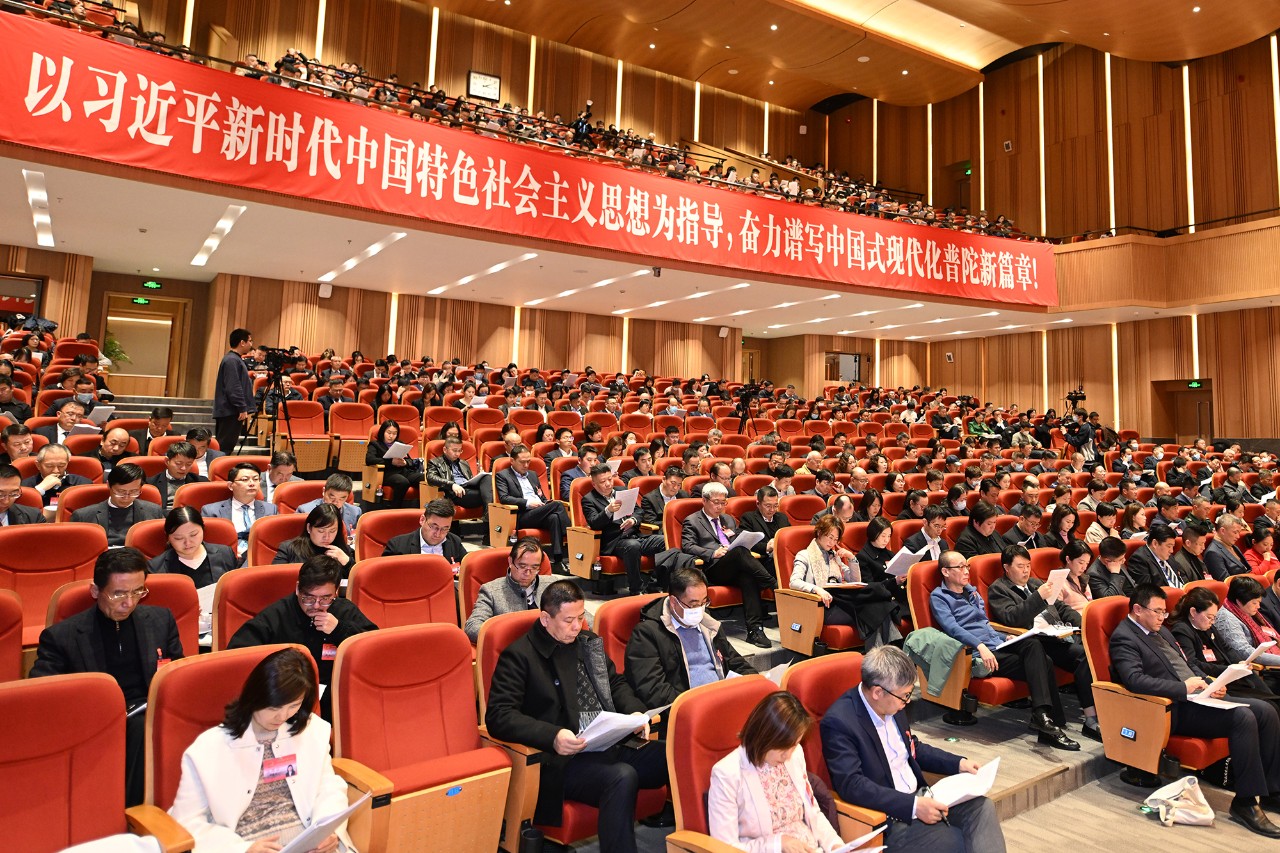 0117_082156_239.jpg 0117_082156_239.jpg